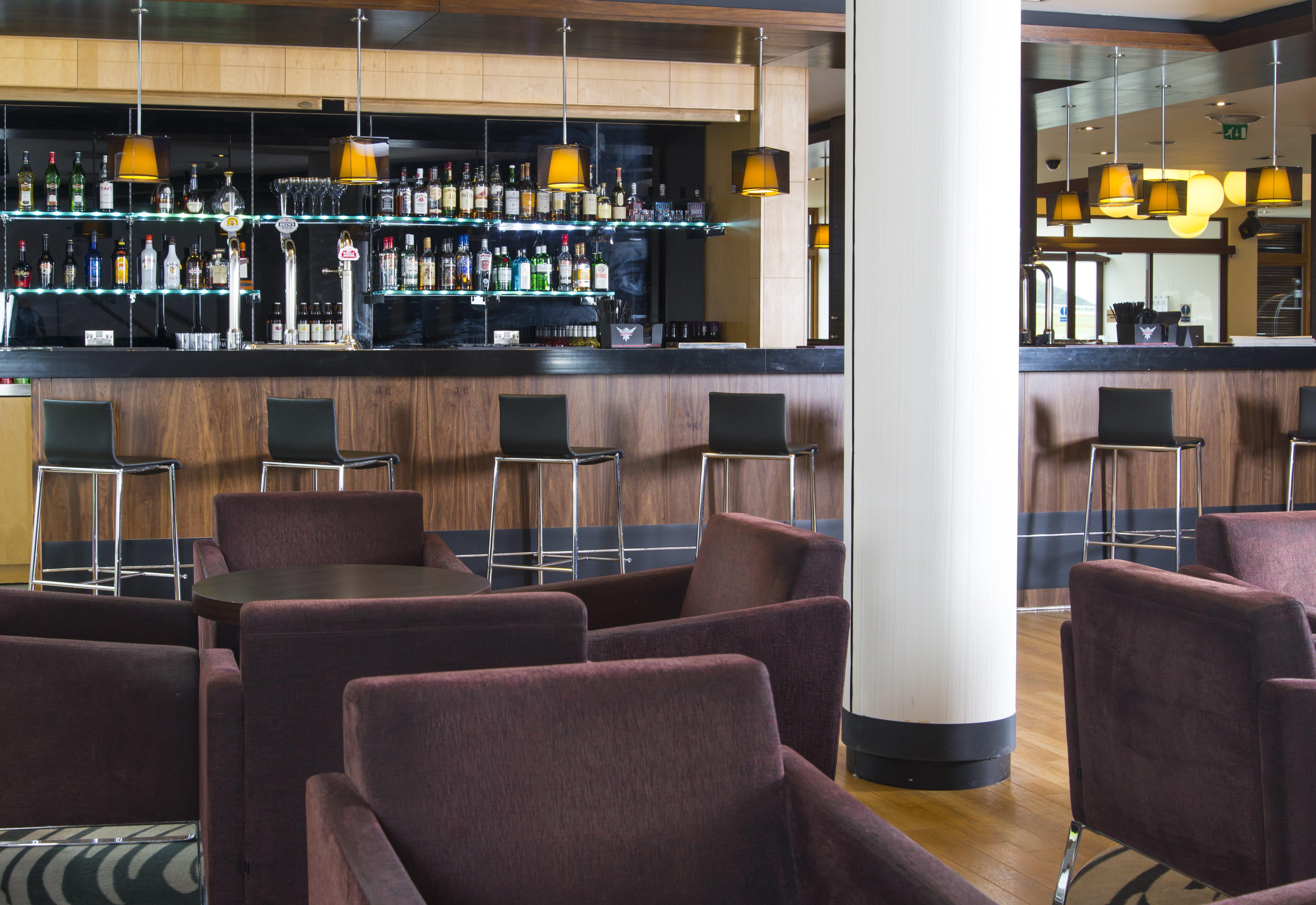 Holiday Inn Express London - Epsom Downs By Ihg Exterior foto